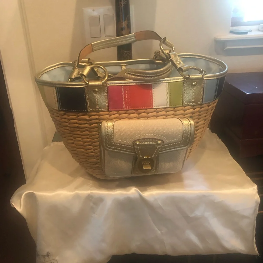COACH LEATHER/STRAW SATCHEL BEACH TOTE NWOT VINTAGE! - Picture 6 of 15